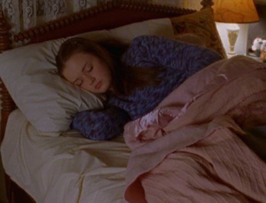thinkergilmore's tweet photo. “omg it’s finally the weekend!”
how i spend the weekend: https://t.co/6XR5GCBlTQ