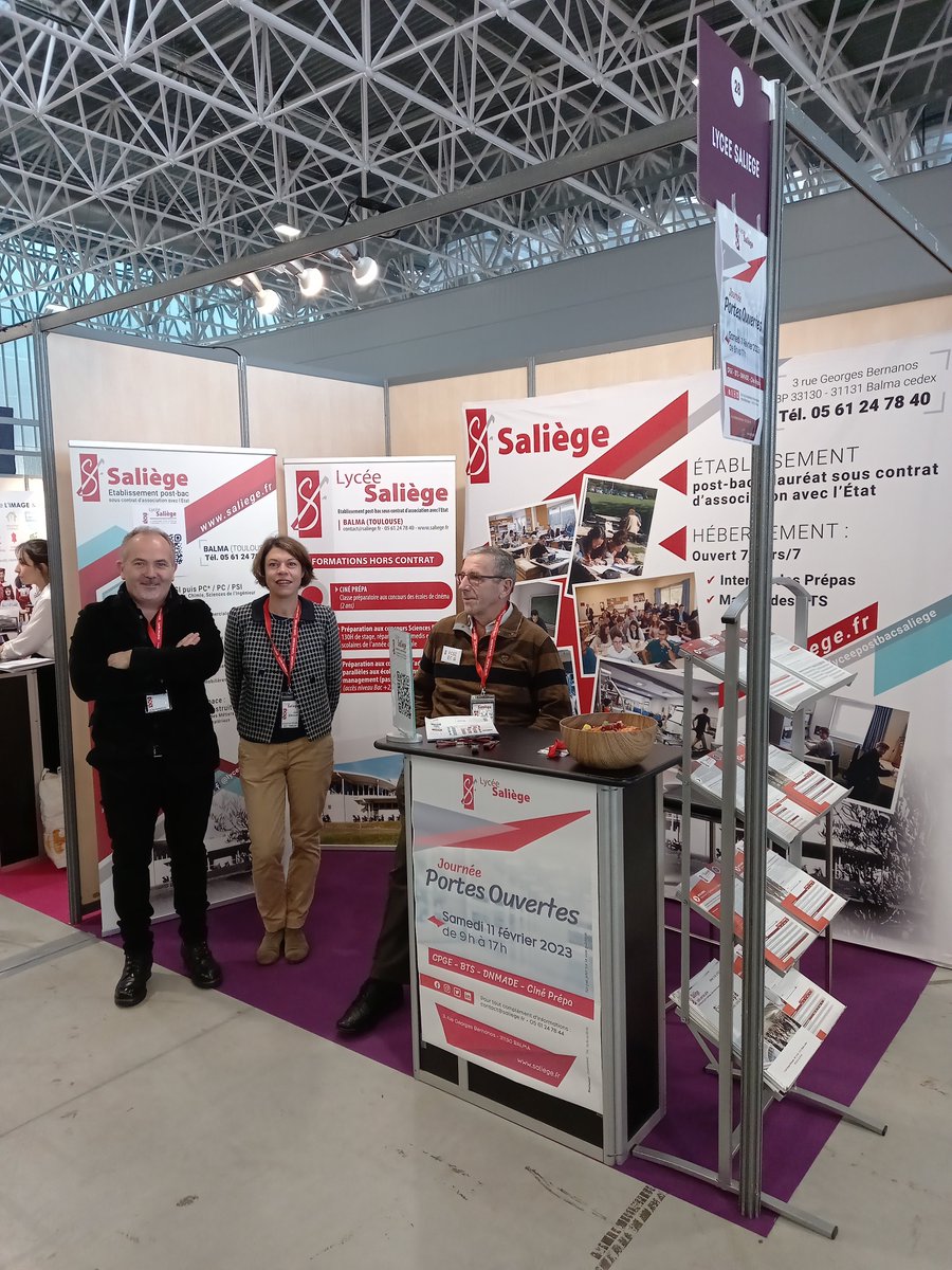 lycee_saliege's tweet photo. 1er salon de l'année
Grosse affluence sur le stand @lyceepostbacsaliege , les conférences Parcoursup et CPGE réalisées par l'équipe dans la journée.
#saliege #studyrama #enseignementsuperieur https://t.co/TosUwbCLj5
