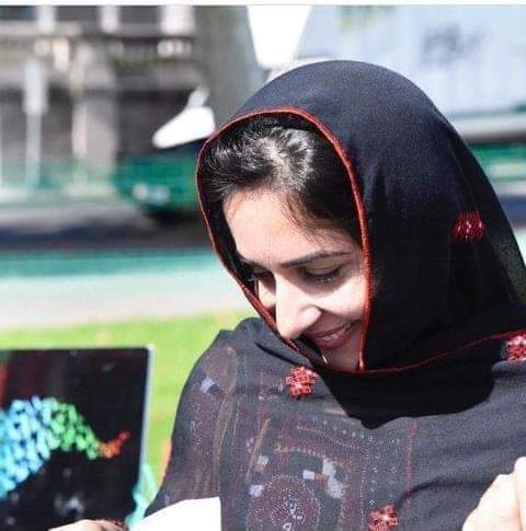 ZeerakBaloch12's tweet photo. سنت فرعون ادا ھوئئ ہے اسلام کے نام پر 
جنت بٹ رہی ہے یہاں بلوچوں کے قتل عام پر 
شہیدے بلوچاں سورے سلام https://t.co/RqeO1zByfe