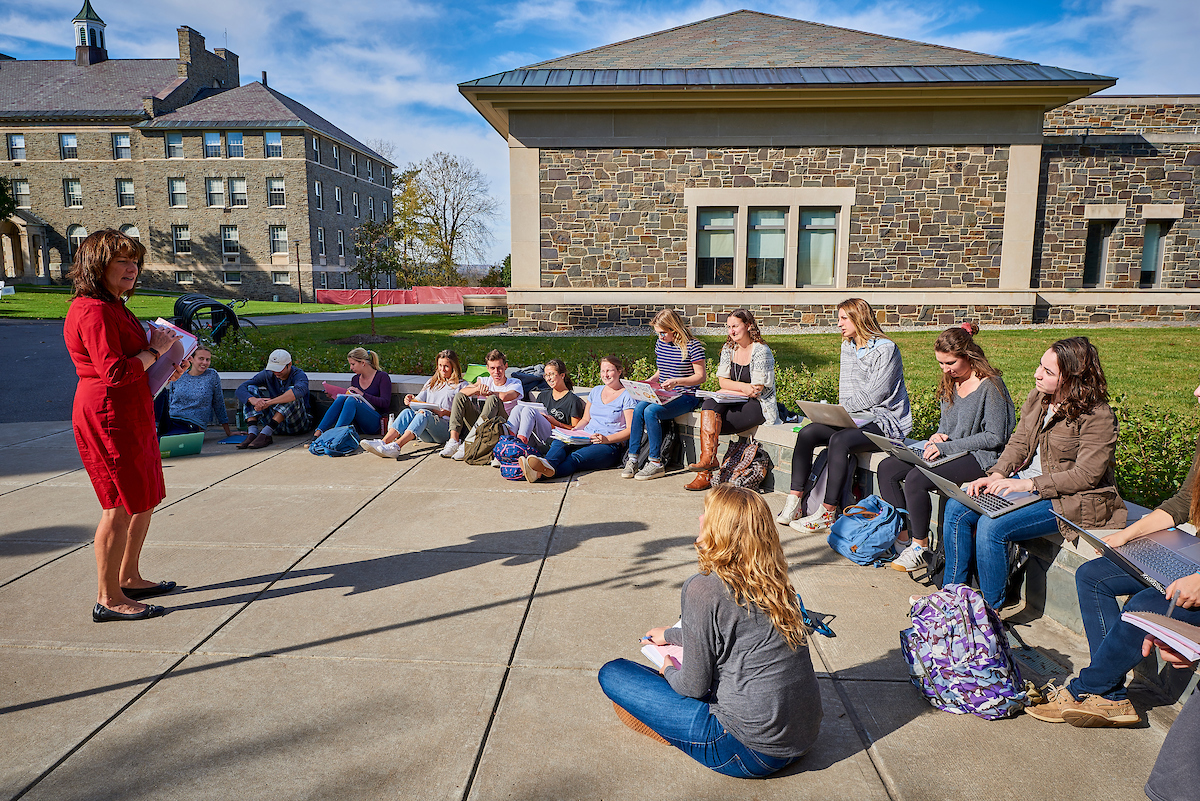 Colgate University on Twitter "Colgate University is a distinctive