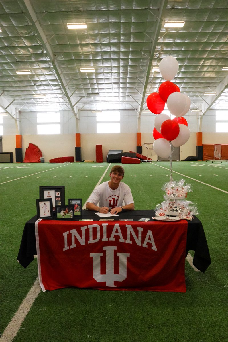 Clay Murador tweet media