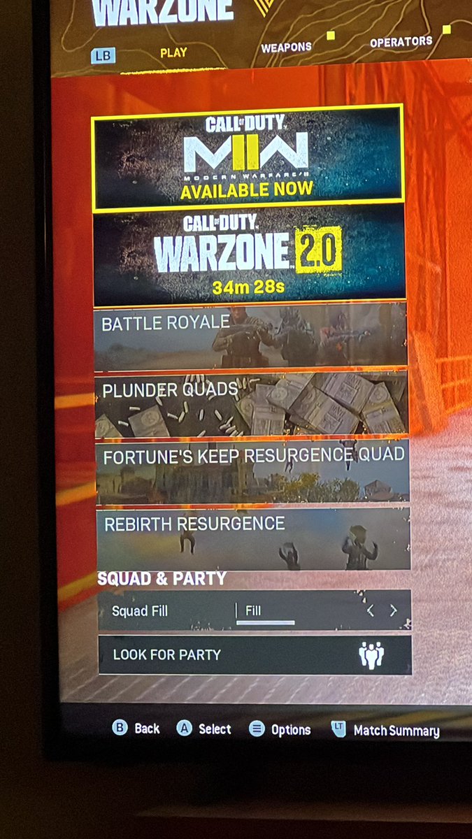 davknowler's tweet photo. #ModernWarfare2 Warzone 2.0 countdown timer on Xbox now? https://t.co/0teIXVb046