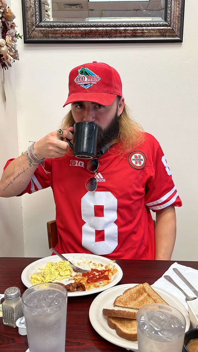 gotta fuel up for that 2:30 can of whoopass that’s gonna be opened in the big house. hidden in the shadow, always ready to attack. let’s go #8 #gbr #beatmichigan