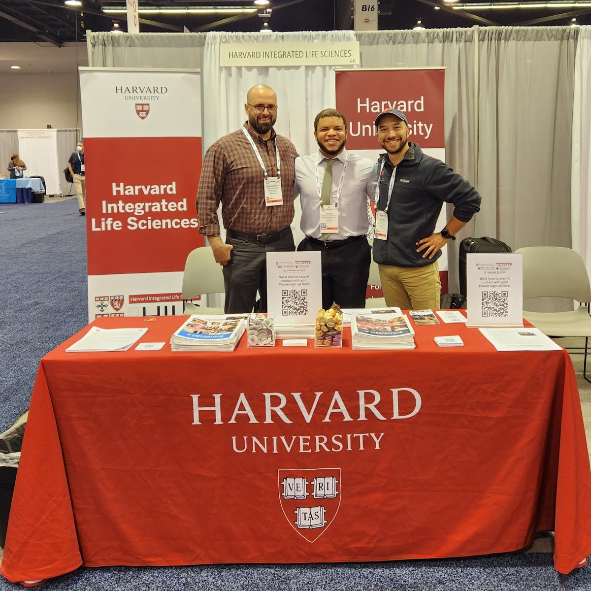 Harvard Integrated Life Sciences (HILS) (@harvardhils) on Twitter photo Today's the last day to stop by the <a href="/HarvardHILS/">Harvard Integrated Life Sciences (HILS)</a> booth (Booth 640) <a href="/ABRCMS/">ABRCMS</a>. See you soon! 🧬🧪👨🏿🔬 #ABRCMS2022 Today's the last day to stop by the <a href="/HarvardHILS/">Harvard Integrated Life Sciences (HILS)</a> booth (Booth 640) <a href="/ABRCMS/">ABRCMS</a>. See you soon! 🧬🧪👨🏿🔬 #ABRCMS2022