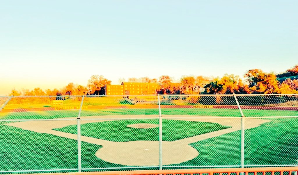 Lutheran North Crusaders Baseball tweet media