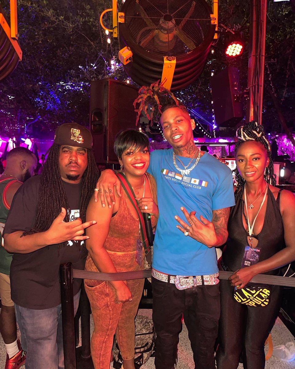 Infamous_225's tweet photo. π₯π₯π₯ DA BADDEST @trinarockstarr LIKE DAT LIKE DAT @brickmia @coredjsworldwide #infamousthierry #trina #coredjsworldwide #miami #brick #bdachallange #likedatchallenge https://t.co/ULMipXWTVJ