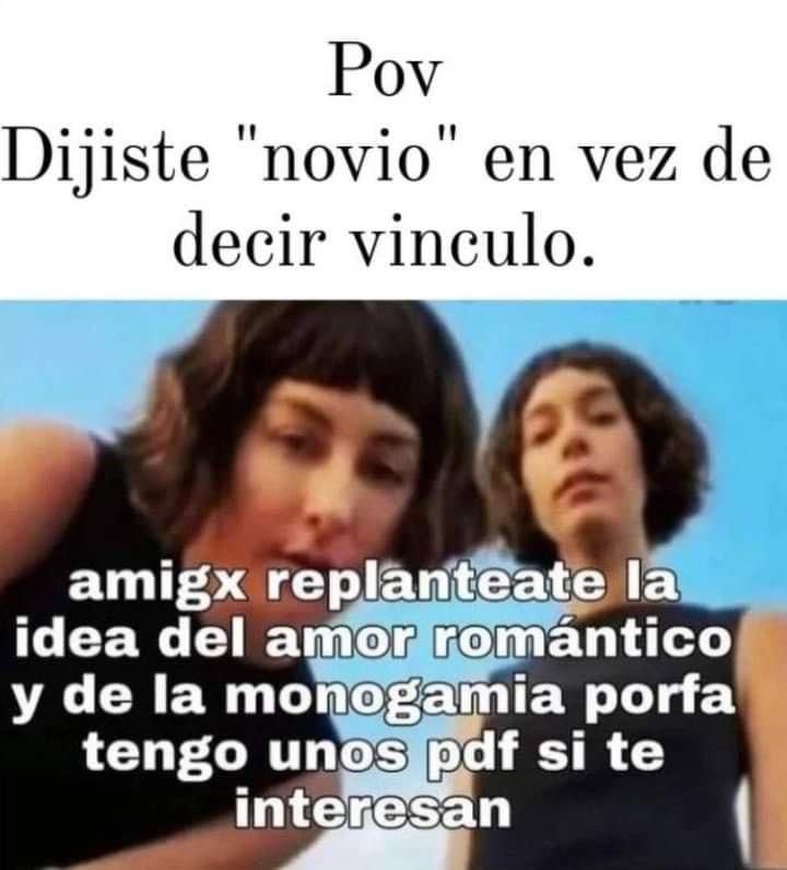 __arancho's tweet photo. soy a la que le mandan los PDF https://t.co/fCD5Np3Wp4