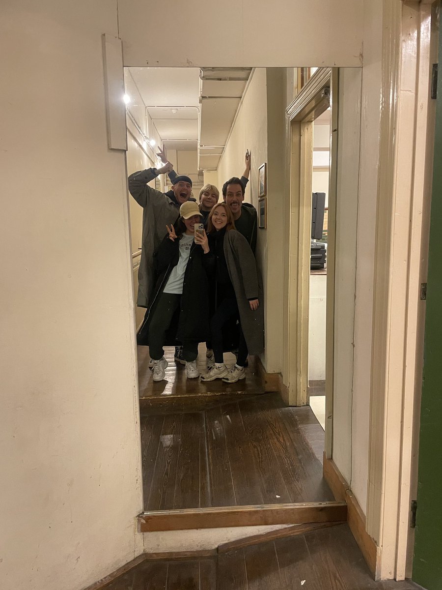 Laura Dawn Pyatt tweet media