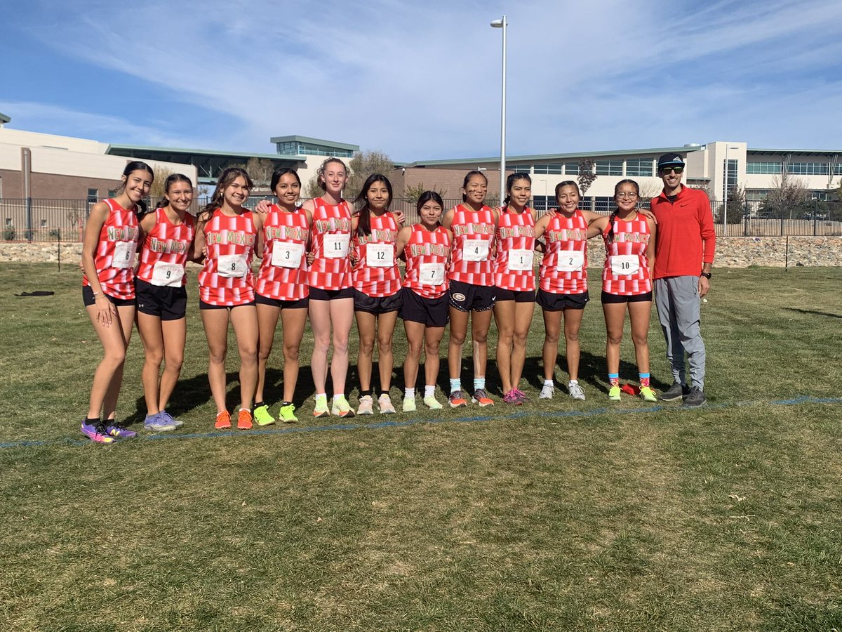 NMHSCA's tweet image. This is really cool! Red vs. Green All-Star Cross Country! Coach David Nunez of Organ Mountain leading the green &amp;amp; Patrick Ortiz of Pecos leading the red. #NMAllstars