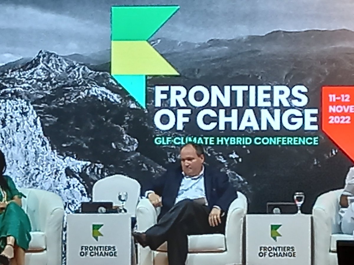 Kofi Kisiedu Acquaye (@kofikisiedu) on Twitter photo In the closing plenary of <a href="/GlobalLF/">Global Landscapes Forum (GLF)</a>, Ambroise Fayolle, Vice-President of European Investment Bank advocates the financing of banks that focus on empowering Smallholder Farmers.
#ThinkLandscapes
#GLFClimate In the closing plenary of <a href="/GlobalLF/">Global Landscapes Forum (GLF)</a>, Ambroise Fayolle, Vice-President of European Investment Bank advocates the financing of banks that focus on empowering Smallholder Farmers.
#ThinkLandscapes
#GLFClimate