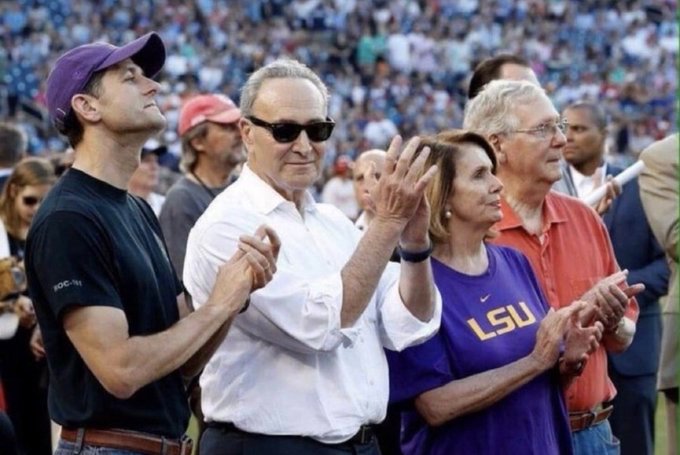 Real_RevVeni's tweet photo. @1776Gretchen Ahhhh, now everyone is starting to get it. I've been saying for years: if you think political party is the problem then you don't understand the problem. 

They're all crooked and on the take in Washington.

Every. Single. One. https://t.co/900irp22DI