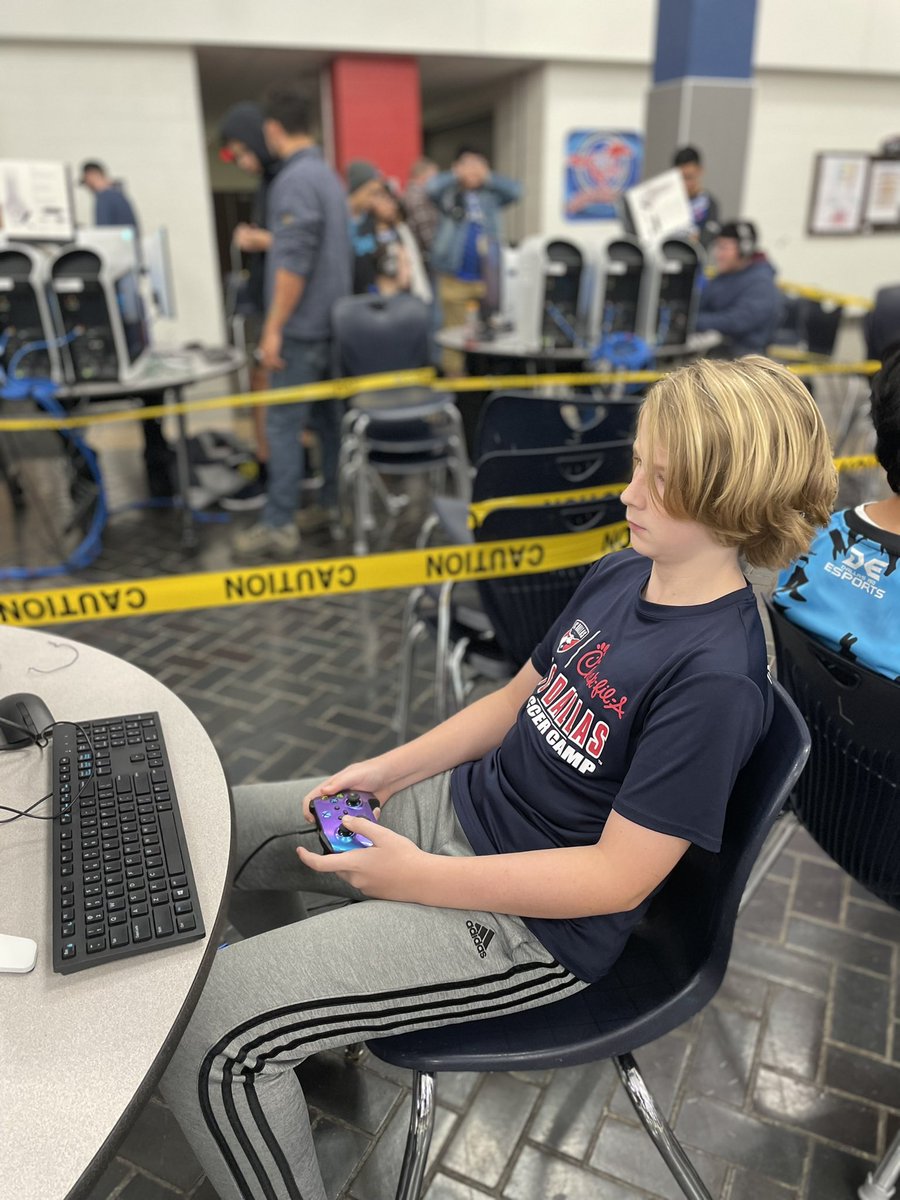 AJHEsports's tweet image. @Apollo_JH competing at the second @GCISD Rocket League Invitational. Something great to expose our kids to. #RISD #GCISDRocketLeague22 #eSports #RocketLeague