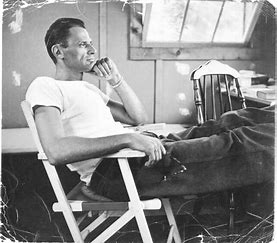 ScozzariFrank's tweet photo. Don't be seduced into thinking that that which does not make a profit is without value.
—Arthur Miller— https://t.co/Wu3LLrIzXw