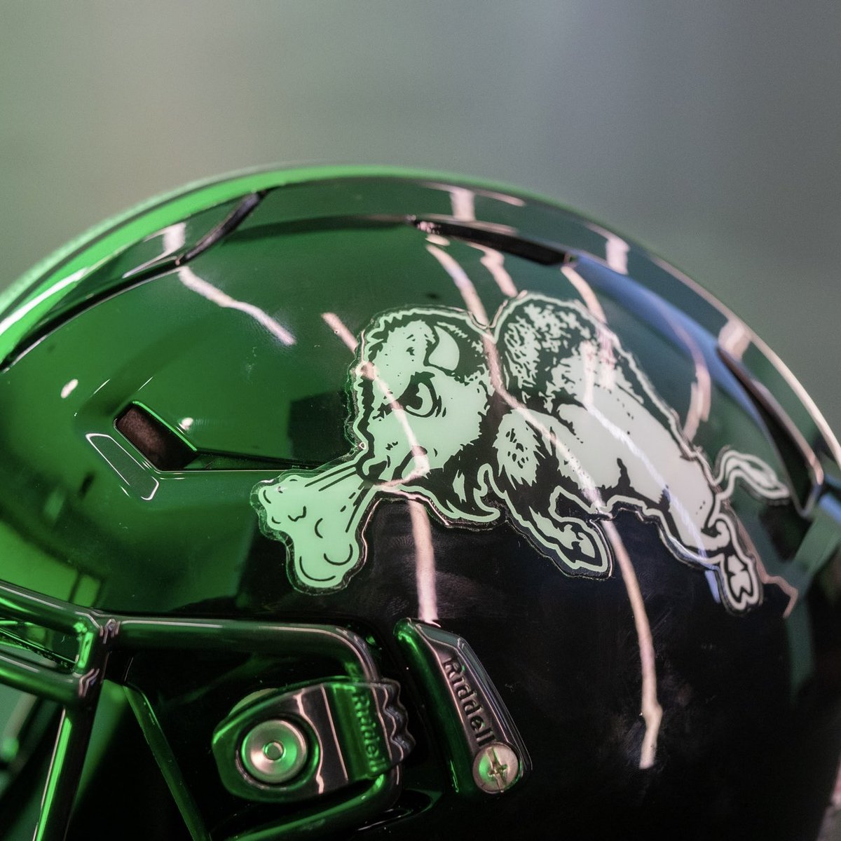 Pro Football Hall of Fame (@profootballhof) on Twitter photo In a touching tribute, Marshall will be wearing special helmets against Appalachian State on Saturday.
They will honor the 75 lives lost in the school’s 1970 plane crash, which was 52 years ago this coming Monday.
📸 <a href="/HerdFB/">Marshall Football</a> In a touching tribute, Marshall will be wearing special helmets against Appalachian State on Saturday.
They will honor the 75 lives lost in the school’s 1970 plane crash, which was 52 years ago this coming Monday.
📸 <a href="/HerdFB/">Marshall Football</a>