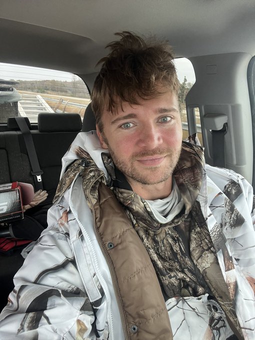 Short but SWEET hunt today!! 🦌 8am on the dot and I didn&rsquo;t miss 😁 this happy hunter is done for the day<a href="/tag/humpday"class="tags"><span>#humpday</span></a>