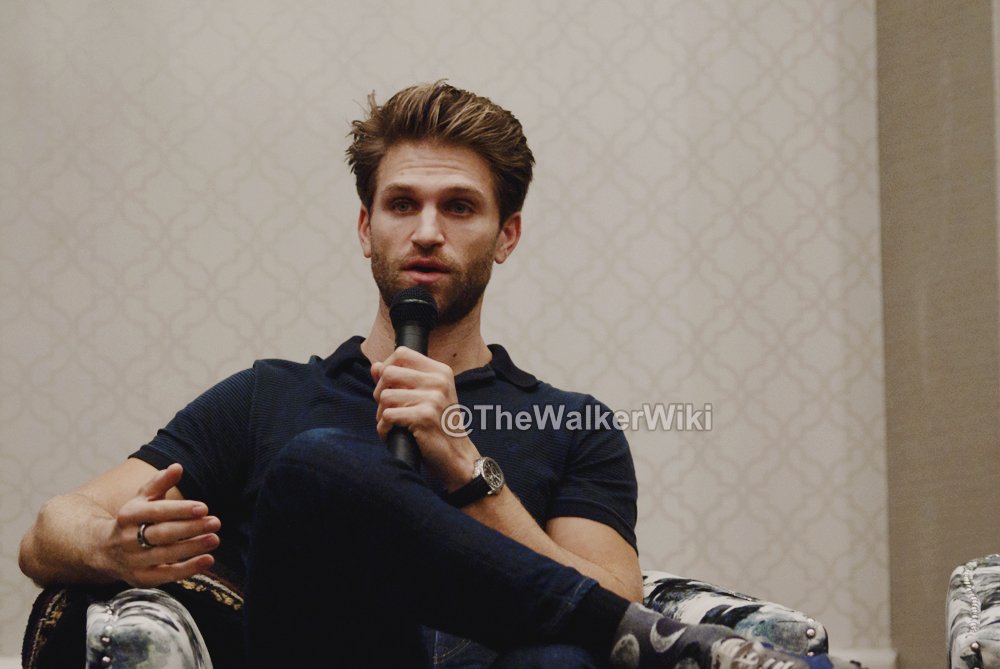 TheWalkerWiki's tweet photo. .@KeeganAllen โค๏ธ #Walkercon #RICC https://t.co/fb5OSFRyyt