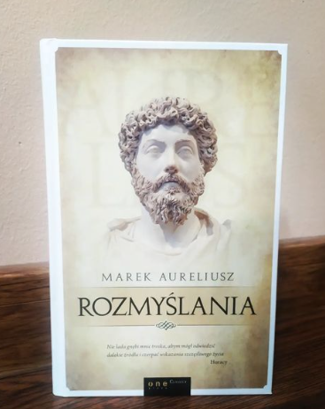 petrus_paulus7's tweet photo. "Możesz zacząć życie nowe. Jeszcze raz przyjrzyj się sprawom tak, jak zwykłeś to czynić. Na tym bowiem polega odrodzenie życia." ~ Marek Aureliusz.
#filozofia #stoicyzm #Rzym #cesarz #rozmyslania https://t.co/DIHSGI13QX