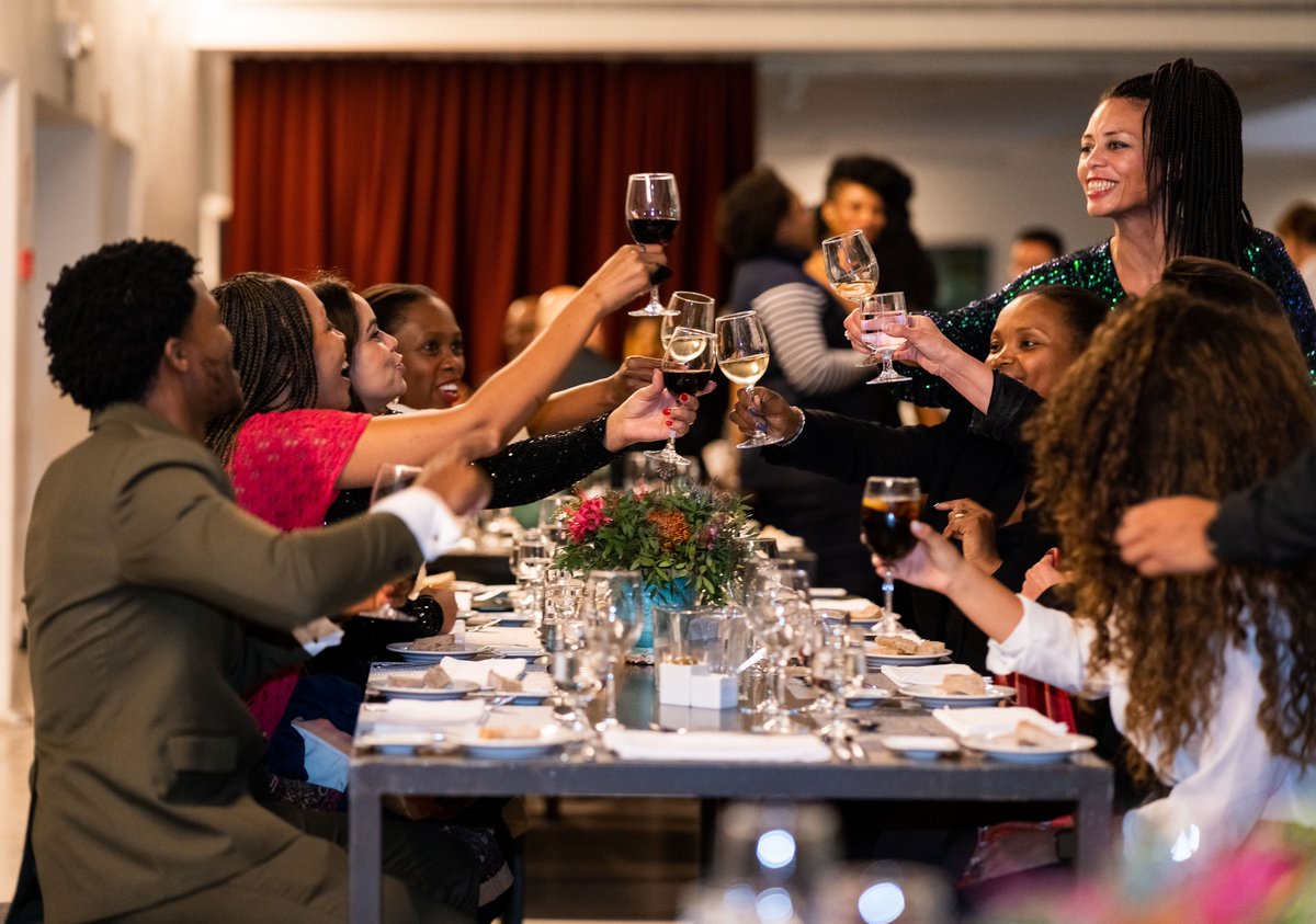 buildwithbia's tweet photo. Cheers to Black Innovation! 🥂 It was amazing to see a sea of black innovators and supporters at our Across the Diaspora Dinner! #BuildWithBIA

#BlackInnovationAlliance #BuildwithBIA #InnovationEconomy #BlackFounders #localentrepreneurs https://t.co/uRSATj69j0