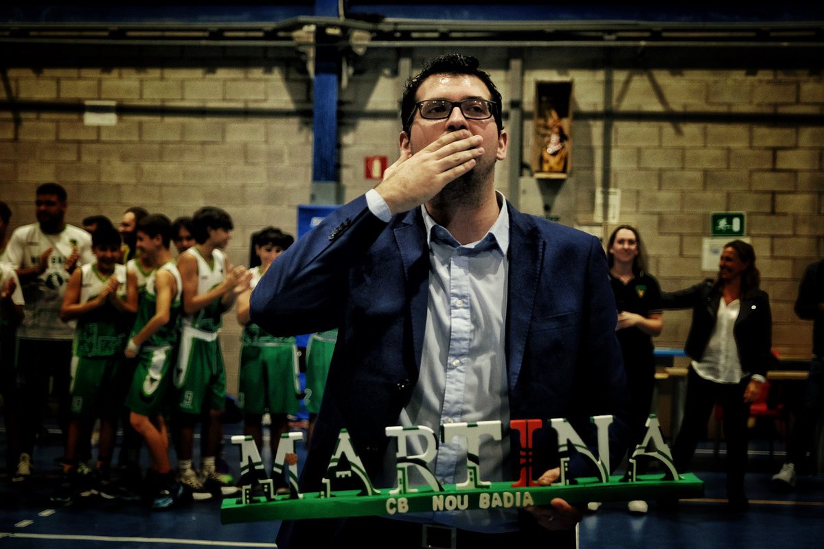 📷  Gran presentació del CB Nou Badia, aquesta tarda en el Complex Esportiu. En breu publicarem totes les fotos de la vetllada, però avancem una primera selecció. #Badia #BadiaDelVallès <a href="/CBNouBadia/">C.B. Nou Badia</a> #EsportsBadia