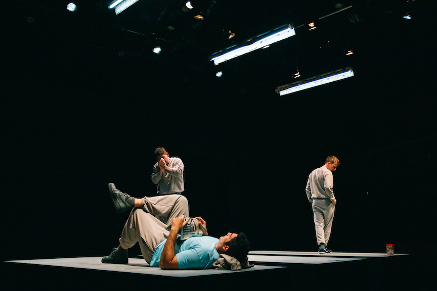 LiveTheatre's tweet photo. Check out these production shots for #OneOff featuring the brilliant cast @ricrenton @RyanNolan_21 @RickyAShah & @Malk29
📷 by @VonFoxUK
Next performance Tue 15 Nov running until 26 Nov
See the rest of the pics, find out more & book at https://t.co/ZvFmpXIfiG
#ticketsgoingfast https://t.co/1oFeQJ4xeG