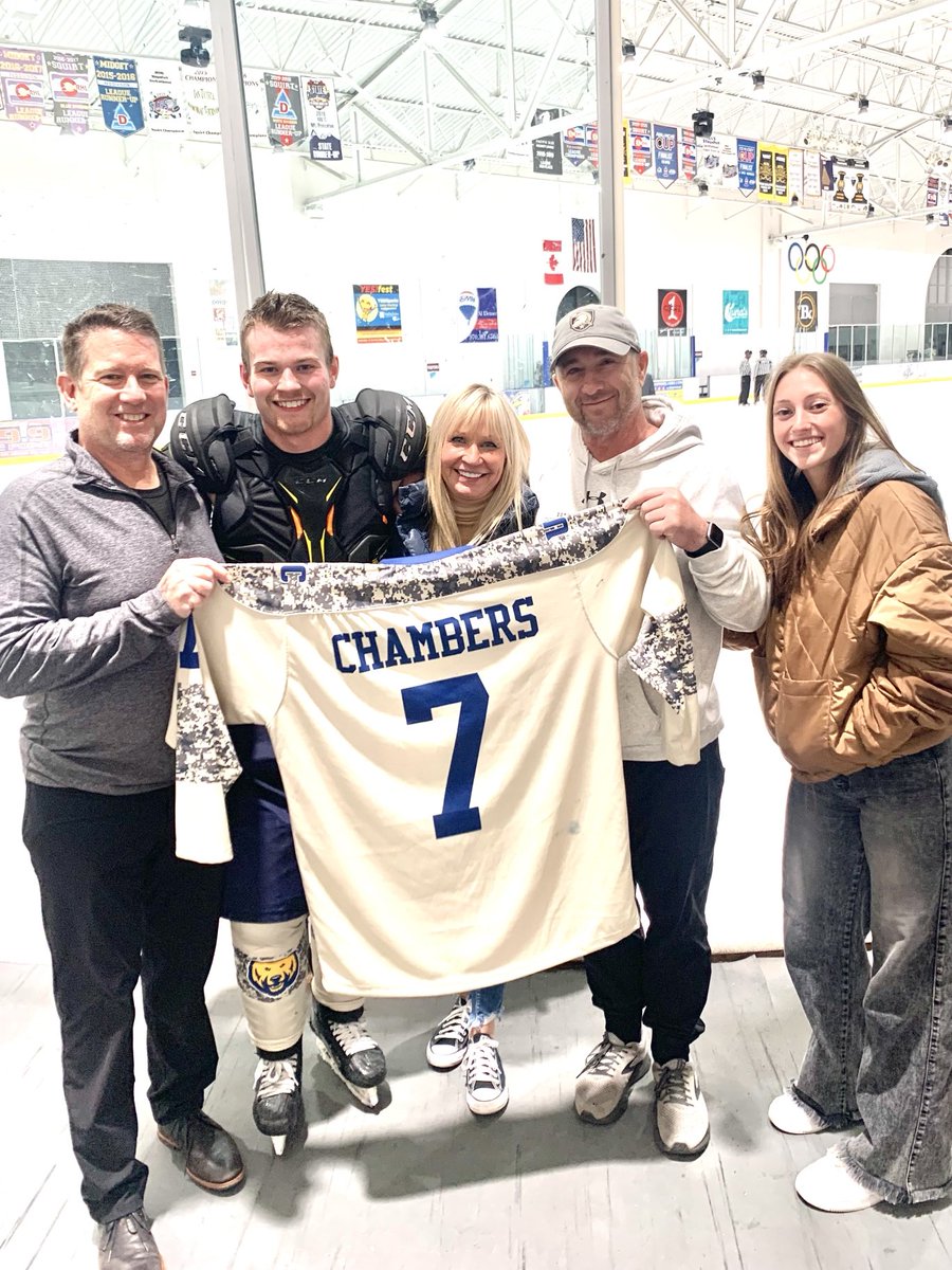 Mike Chambers tweet media