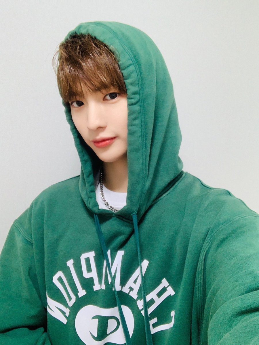 TEMPEST__CR's tweet photo. TWITTER | TRAD 🌀 11.11.22

[#LEW] iE! ¡Que tengas un buen día! ❤️

#TEMPEST #템페스트 #ONandON 

🌀 TEMPEST Costa Rica 🌀 https://t.co/2Gd5jrRLso