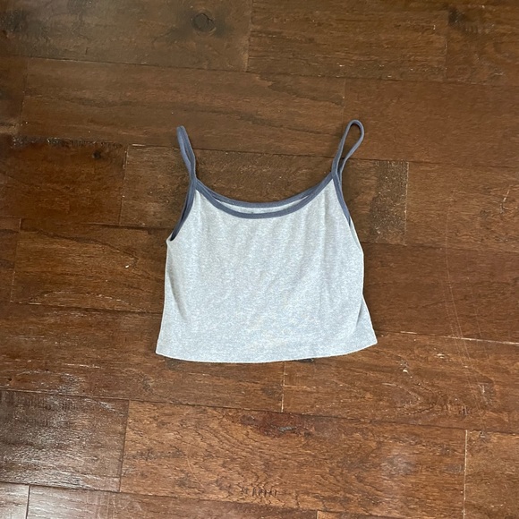 so_poke's tweet photo. So good I had to share! Check out all the items I'm loving on @Poshmarkapp #poshmark #fashion #style #shopmycloset #trianglswimwear #brandymelville #michaelmichaelkors: https://t.co/Pf0Jns4A7a https://t.co/VsP3znrxvs