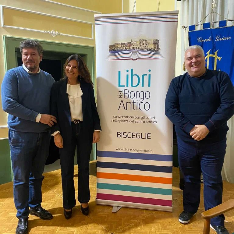 librinelborgo's tweet photo. @AleDipierro neopresidente dell'Associazione Borgo Antico:
"Grazie al direttivo e ai soci per la fiducia e grazie a Sergio Silvestris per il lavoro svolto. Continuiamo insieme questo percorso iniziato per amore della nostra città e grazie a chi mi sarà accanto nei prossimi anni" https://t.co/YAJYIjvkF7