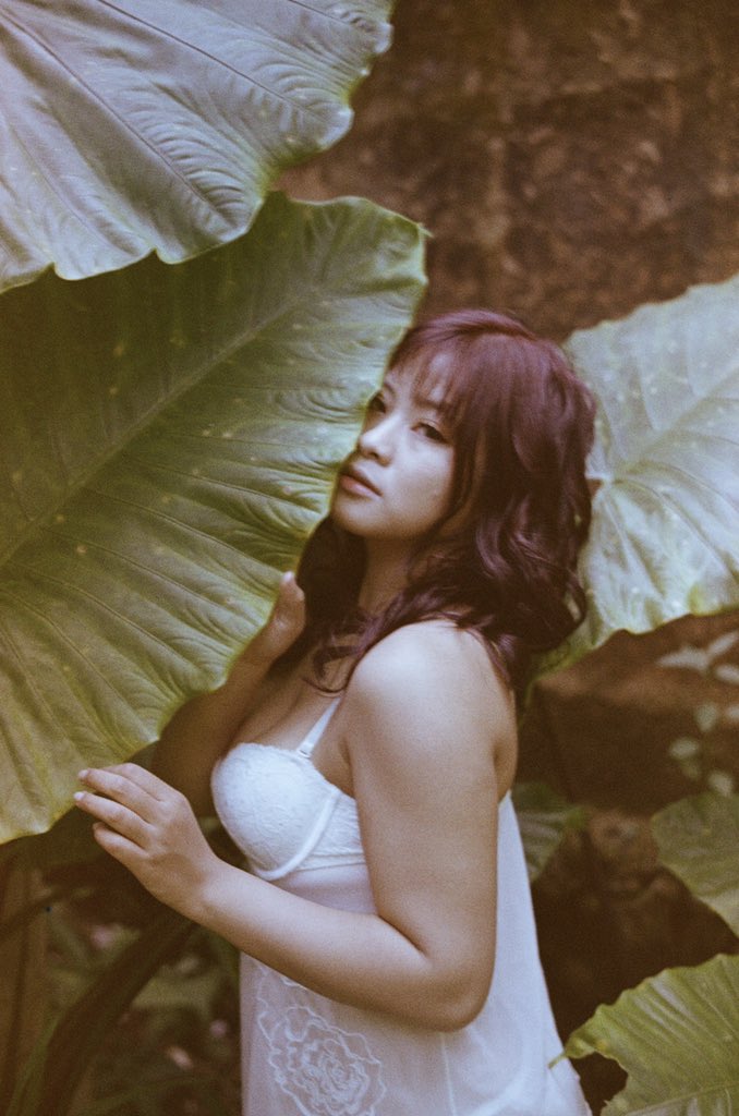 Pitachan99's tweet photo. “It takes a long time to grow young.”
- Pablo Picasso
📸 @maliinthesky
#lucky200expired #paperjournalmag #timetobehave
#makemeseemag #paradisexmagazine #afilmcosmos
#kodak #shootfilmmag #allformatcollective #boxspeedfeature #kodaklosers #madewithkodak https://t.co/XzcabpIobL