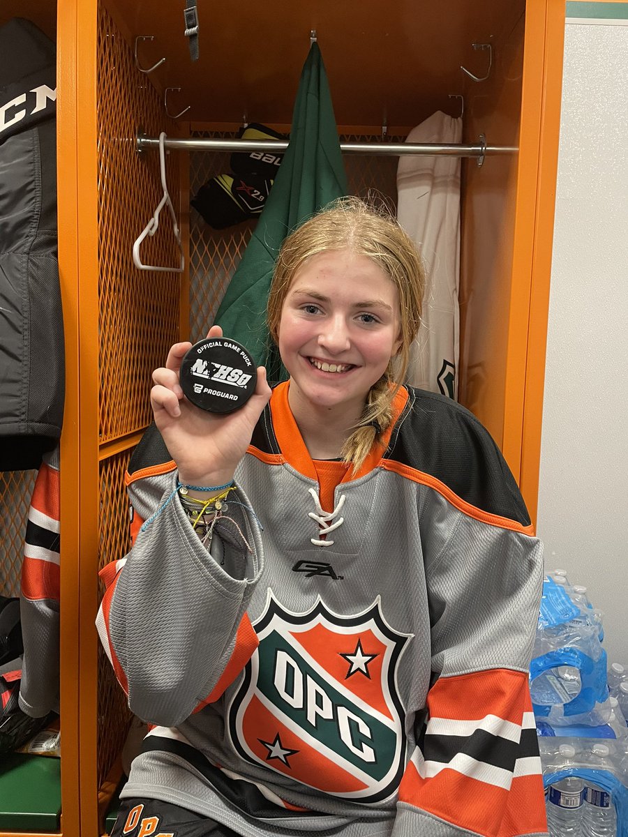 opcgirlshockey's tweet photo. Great way to start the season with a 8-1 W! We had a lot of firsts tonight. Congrats to Gabby, Maddie and Reanna on their first Varsity goals🚨Also, congrats to Hailey Eikos on her first high school hat trick🎩#rollstars https://t.co/kPsa1a2cA1