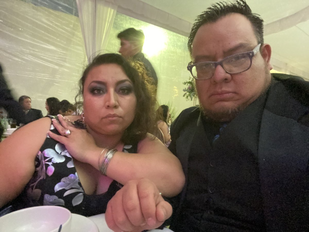 joshuaram86's tweet image. Felices y contentos

#OfeliayEdgar
#Boda2022
#LosChavos
#SeguimosCaminando