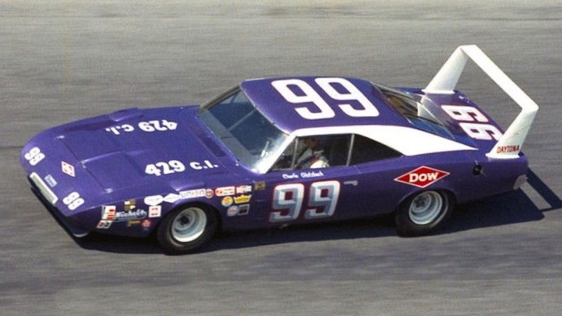 9⃣9⃣ days until the #Daytona500 🏁

Charlie Glotzbach - 1970 #CharginCharlie