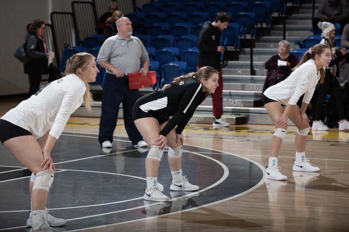CSU_Vball's tweet photo. Regular Season Finale 🔀 3-0 Sweep

#GoVikes https://t.co/nDtaUYN3B2