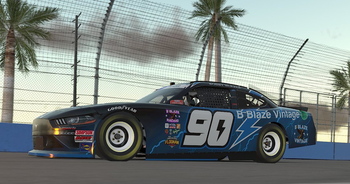 team pics from first race