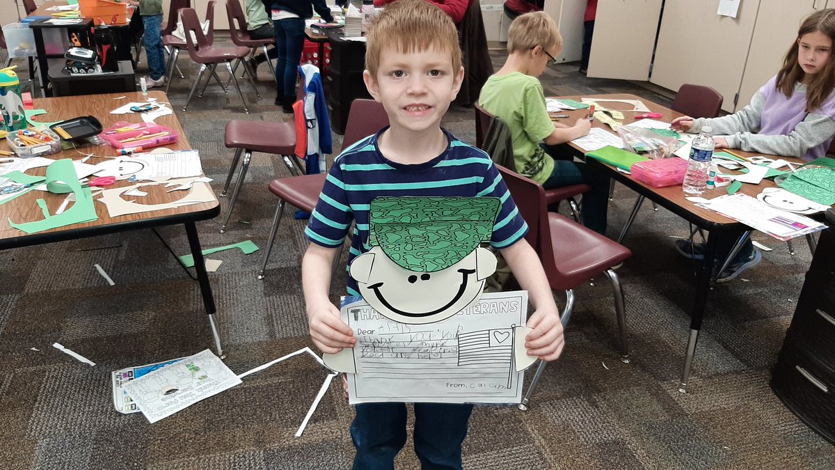 For Veterans Day, we wrote thank you letters! #wesoar