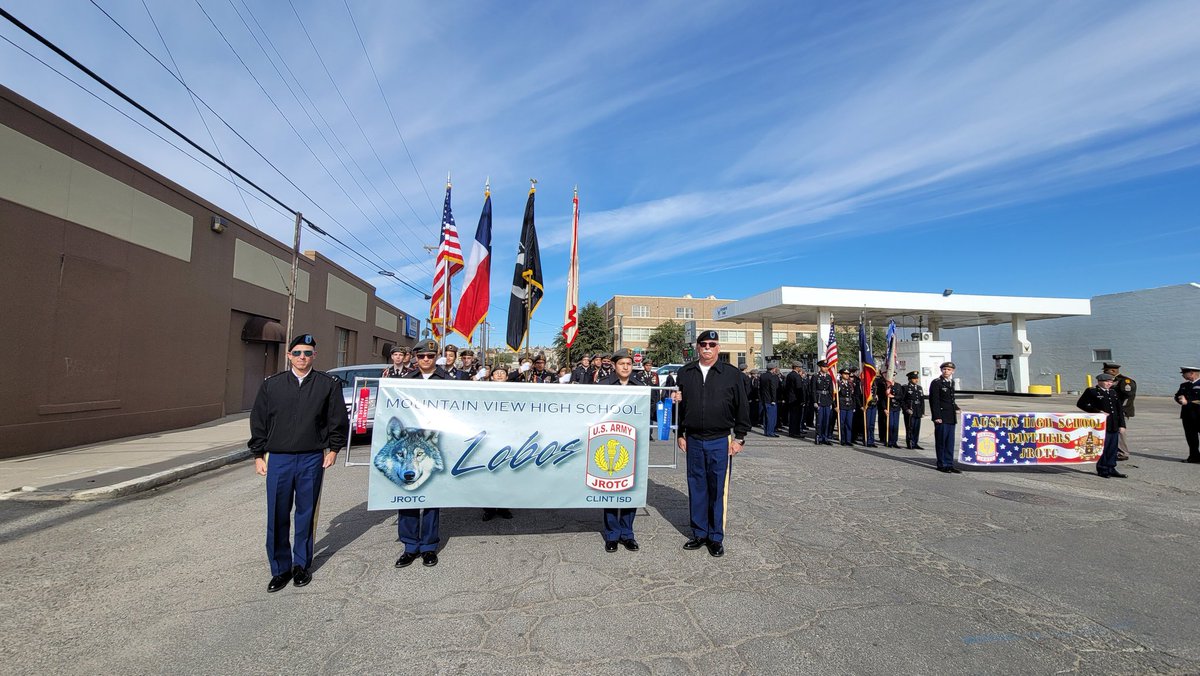 CodyPatton1972's tweet photo. MVHS JROTC Lobo BN honored all Veterans in the annual El Paso Veterans Day Parade. The BN was led by Cadet LTC April Alvarez and Cadet CSM Israel Molina! @RTMVHS @DrJuanIMartinez #loboswillbeheard #weareClintISD https://t.co/6NADbJuSIs