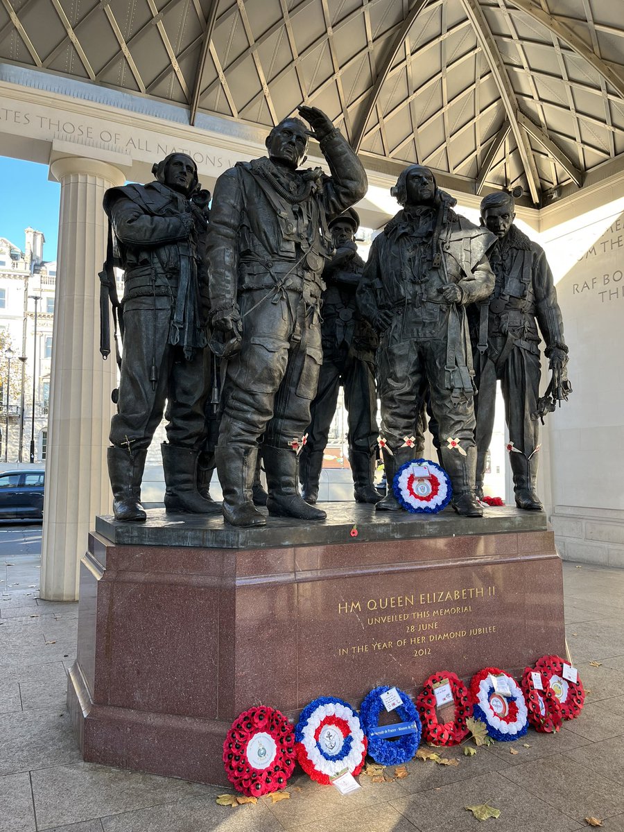 Not many better weekends to be here. My favourite place in London. The Bomber Command Memorial, Green Park. Lest We Forget.