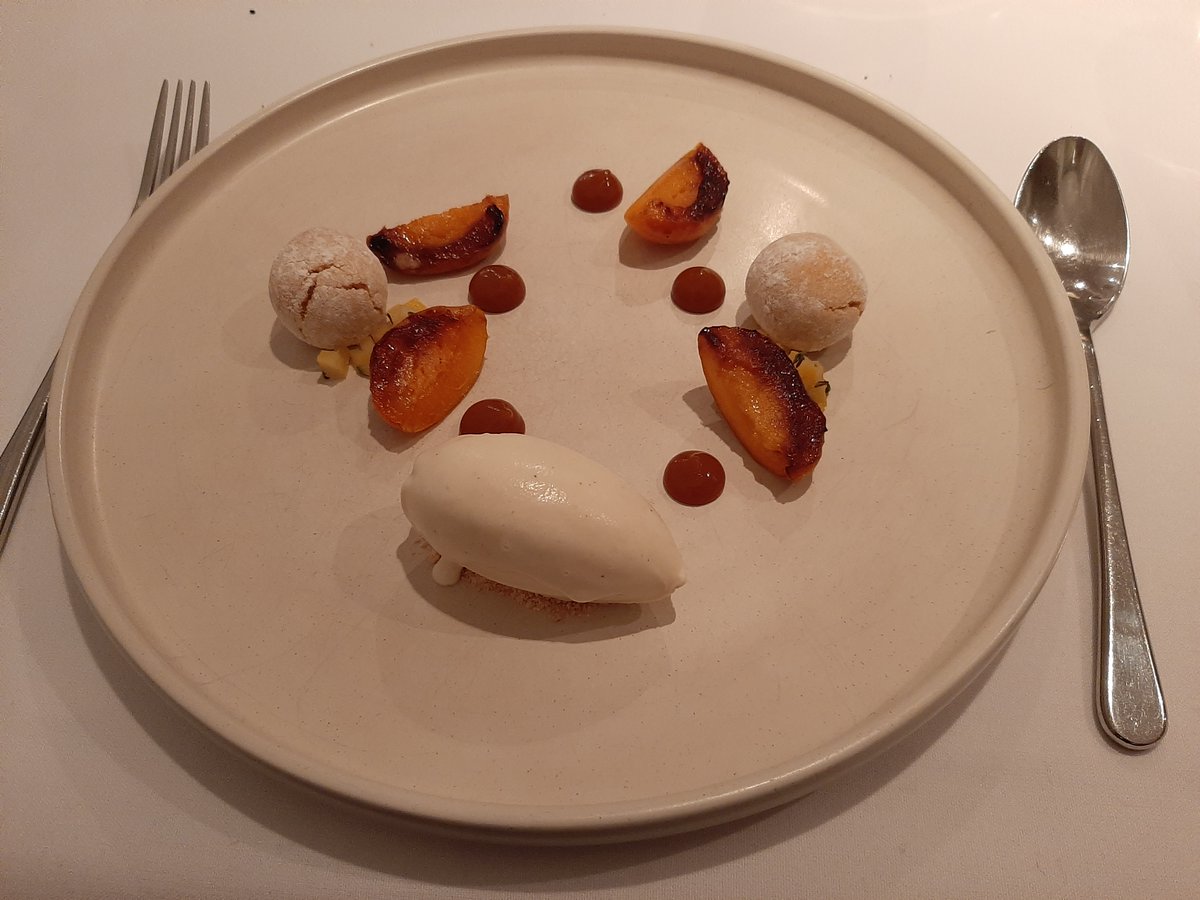 The MICHELIN Guide tweet media