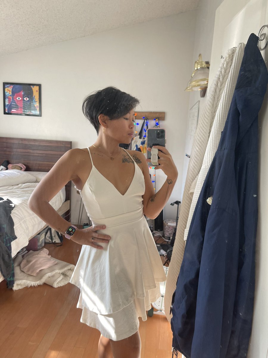 nicolerrola's tweet photo. Loving myself through the changes #unconditionalselflove #selfies #love https://t.co/yGi4ofIqUN