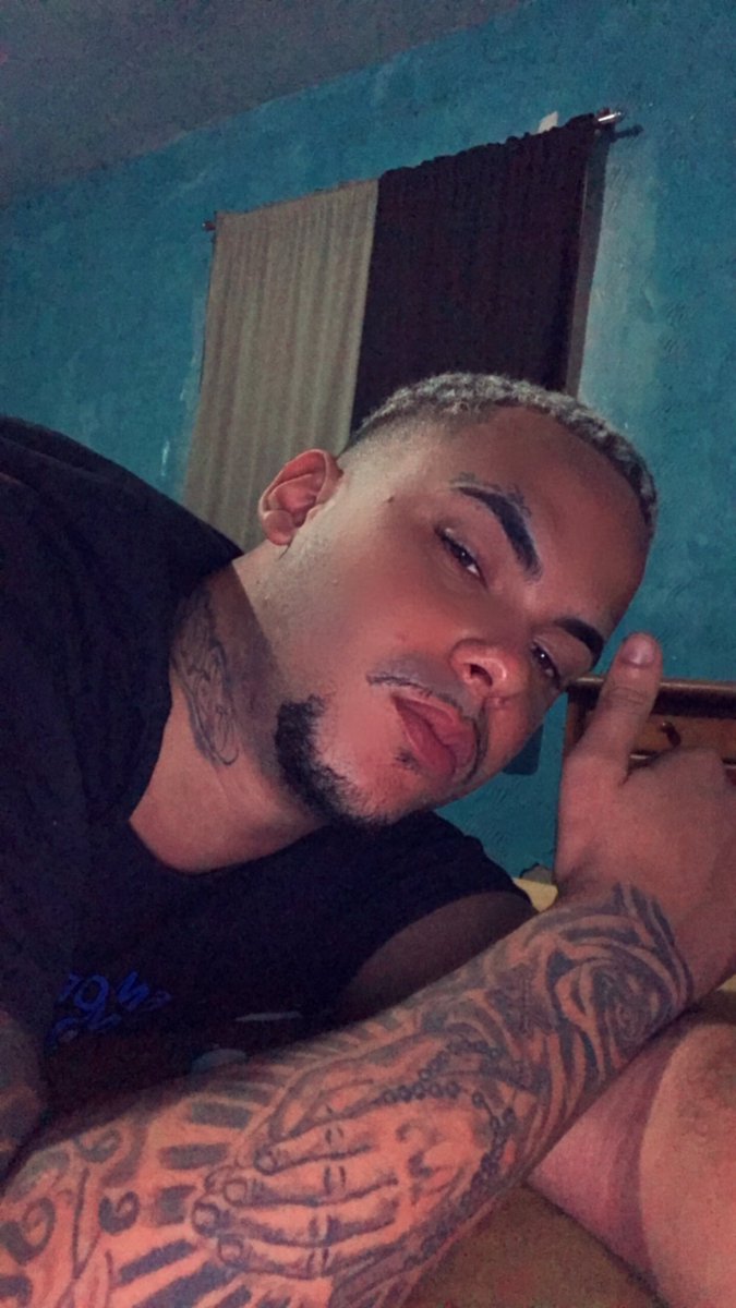 Meu sorriso é pra poucos 🎶🔥🙅🏻‍♂️