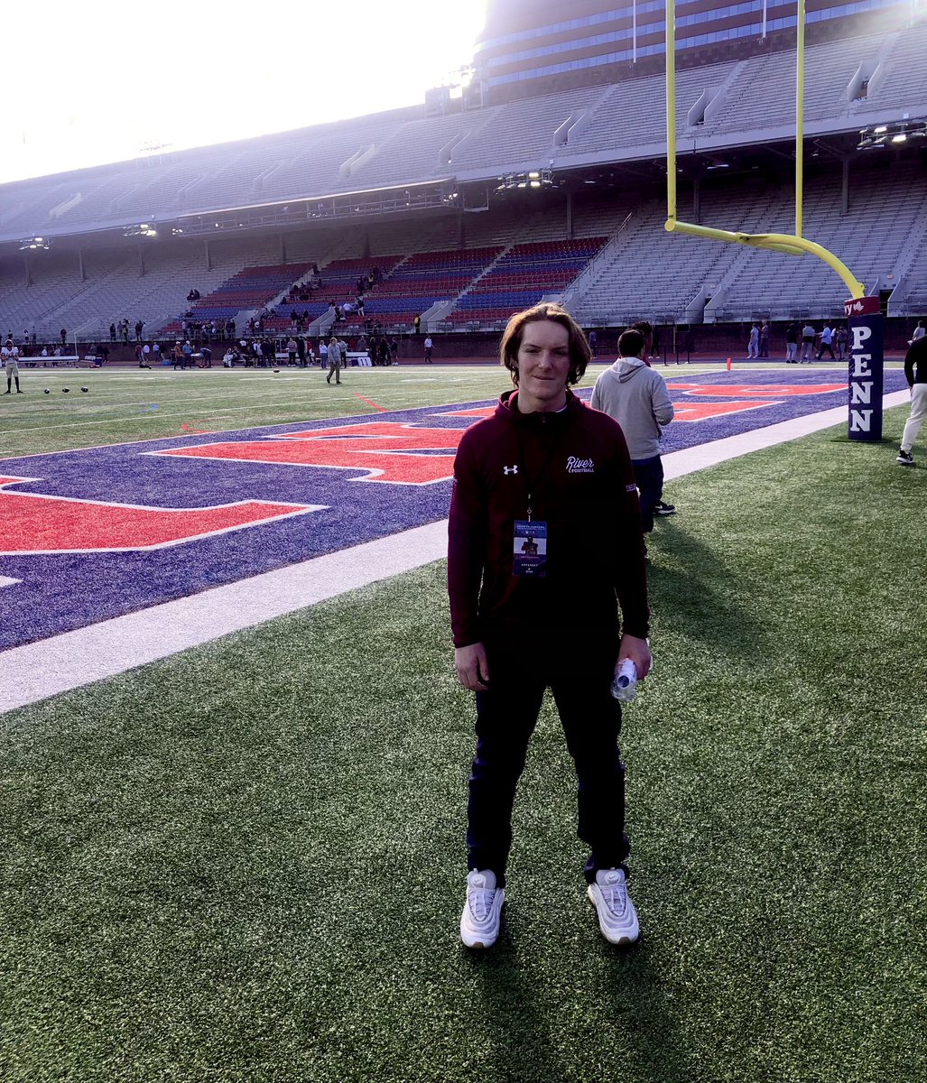 Had a great time at UPenn today! Thanks <a href="/CoachDupont/">Jon Dupont</a> for having me! @PENNfb <a href="/CoachWells1/">Rocky River Football</a> <a href="/CoachCMilner/">Coach Milner</a>