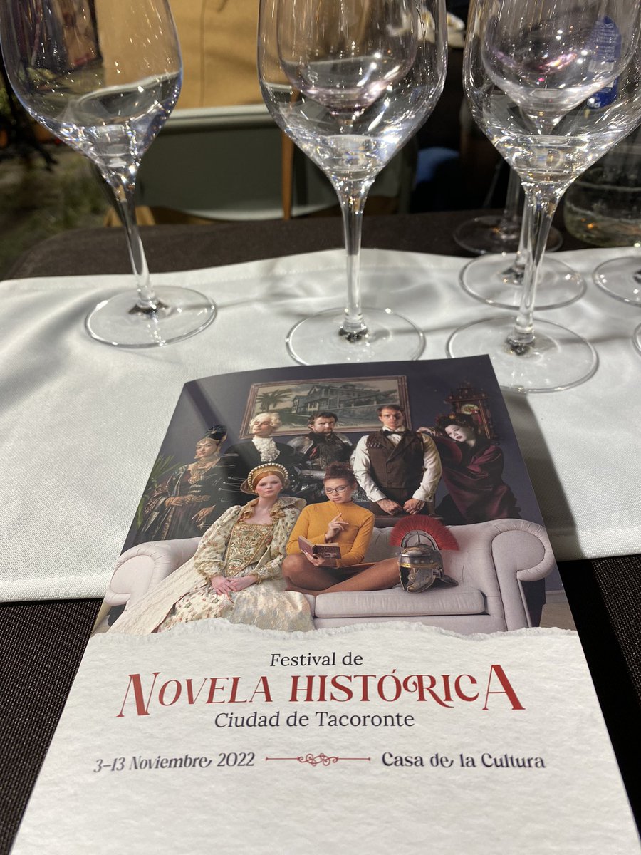 Todo un lujo este “Festival de Novela Histórica ciudad de Tacoronte” en <a href="/CasadelVinoTfe/">Casa del Vino</a>