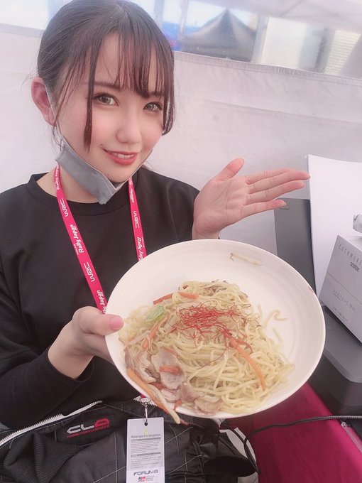 Twitterのコスプレ画像15