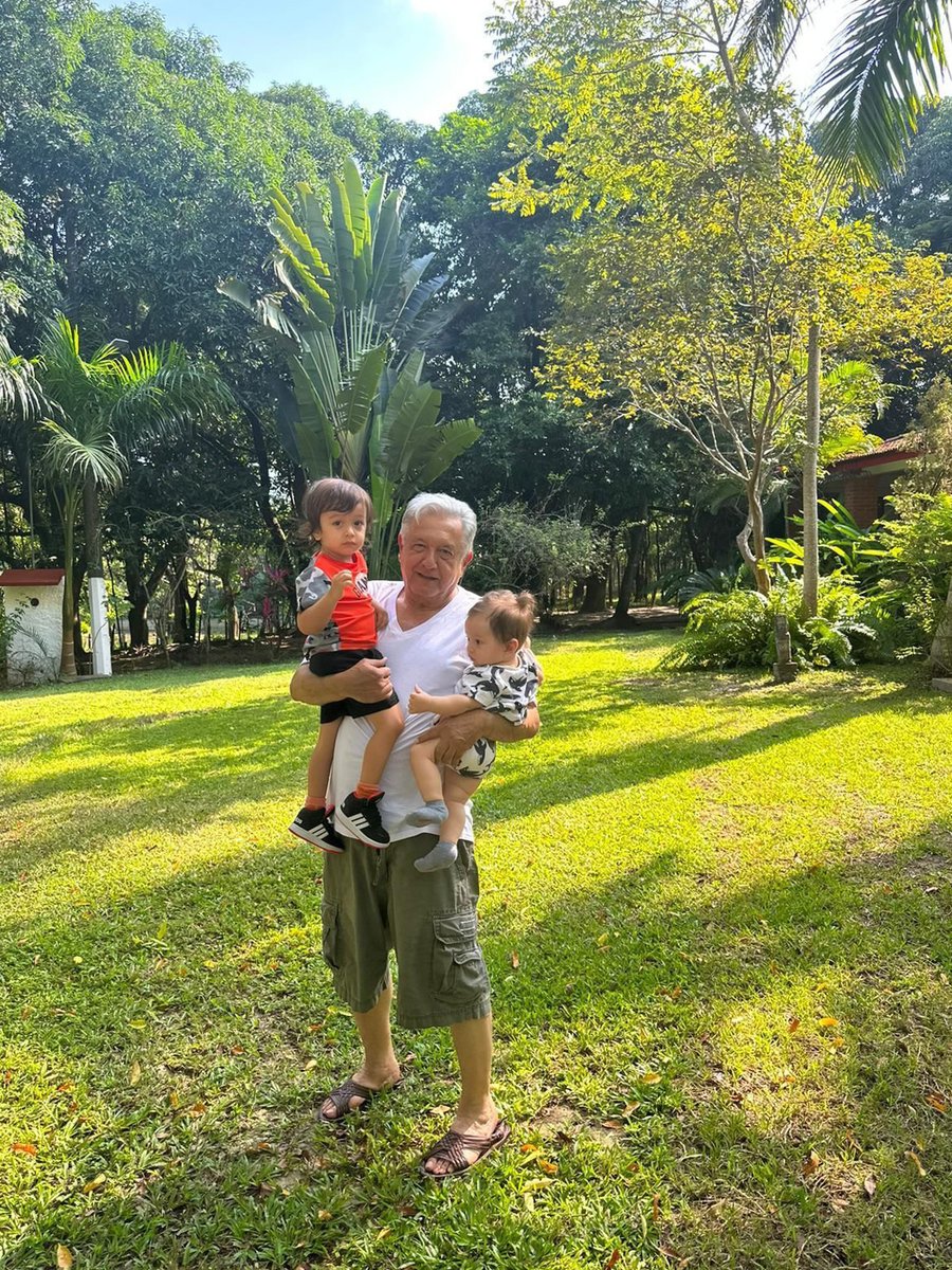 Andrés Manuel tweet media