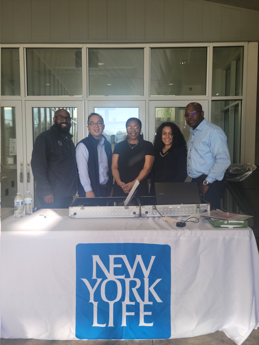 sdicecco's tweet photo. Thank you New York Life team for providing this important service for our families and setting up our students with a Child ID.

Another successful event at P.S.14. Thank you to all who came out today. 

-Ms. Susy
@PS14Bronx @D8Connect @NewYorkLife https://t.co/GKdBOCbQ2h