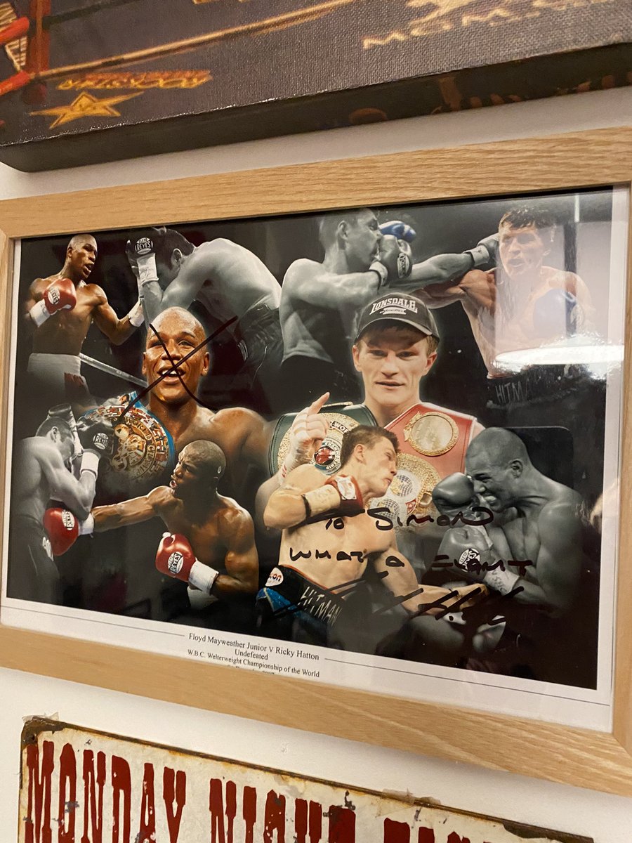 smnd79's tweet photo. @HitmanHatton @AOArena @SkySportsBoxing Let’s go champ 🥊🥊 https://t.co/FkUTwSEFVQ