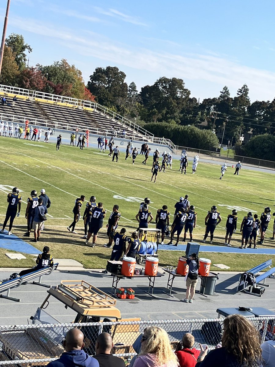 Tough loss last night but we won’t hang our heads. We WILL be BACK! 
For now, coaches and players are out supporting our alumni <a href="/bo_cinco5/">Nate Ruiz</a> <a href="/DicksonYoulas/">Youlas Dickson</a> <a href="/blacktalian02/">Samari Russo</a> <a href="/Mason75Phillips/">Mason Phillips</a> <a href="/p_johnson34/">id be careful bud….</a> and Jacob Tanori in a big game for the conference title!💍 #BCOEForever