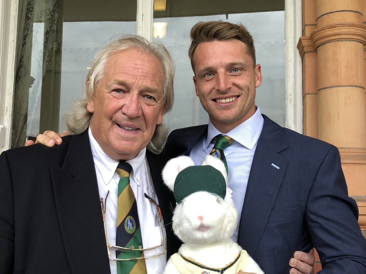 So sad to hear the news of David English passing away. One of life’s great characters, so fun to spend time with and producer of some of the best English cricketers through his wonderful Bunbury Festivals. RIP ❤️