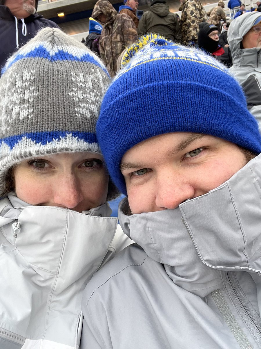 karinlang44's tweet photo. No matter the weather it's always a great day for some #GoJacks football! https://t.co/kAbMZ6HLHJ