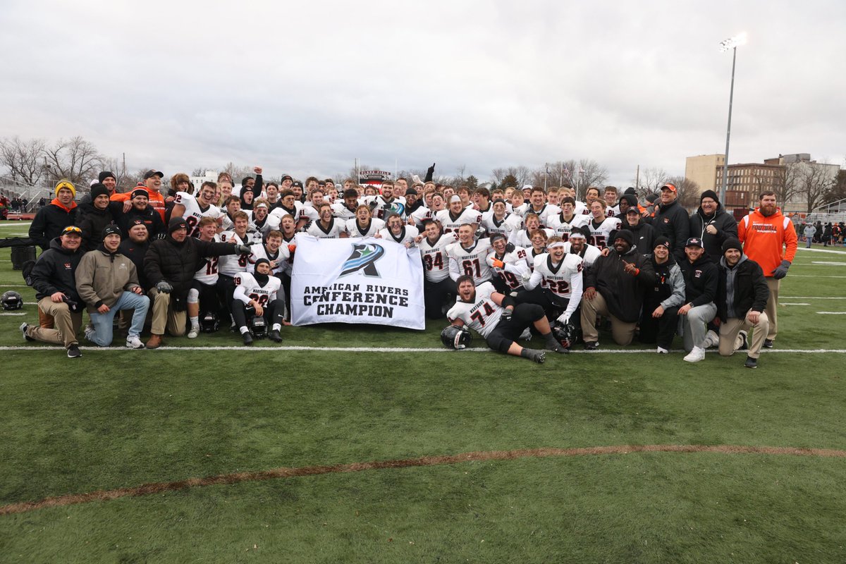 WARTBURG WINS A-R-C CHAMPIONSHIP IN 19-14 VICTORY OVER COE! 🏆